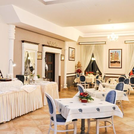Hotel Stara Garbarnia Вроцлав Экстерьер фото